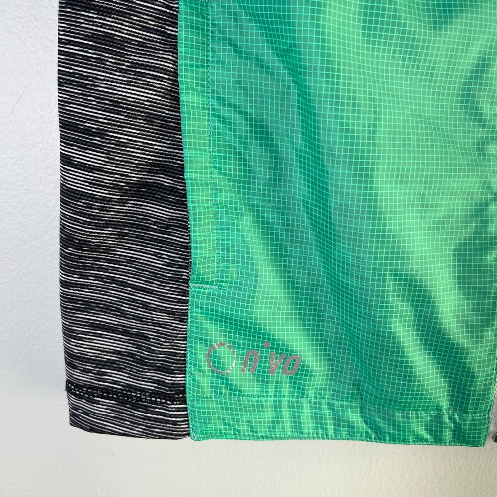 N'vo Nivo Sport Women Sz Large Performance Full Zip Golf Running Vest Pockets - Picture 4 of 11